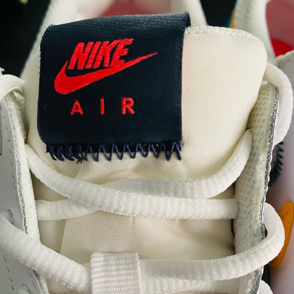 Nike Air Max “Dusty Cactus”White,Teal ,Pink
Laser Orange,Thunder Blue
11M - Picture 7 of 10